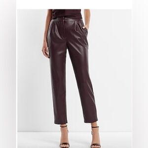Super high waisted faux leather pleated ankle pant